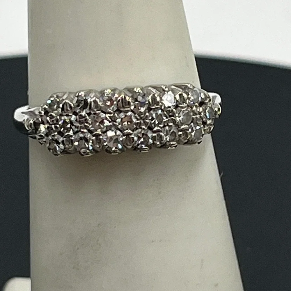 LAH 14K Vintage White Gold Triple-Row Diamond Prong Round Cluster Ring Sz 6.5